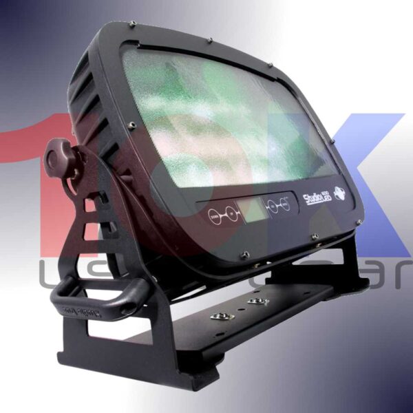 10Kused-Studio-Due-STUDIOLED-600-RGBWA