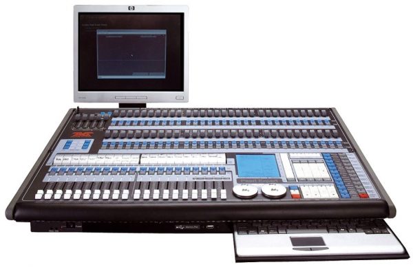 Avolites - Pearl Expert Lighting Controller