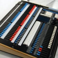 Avolites Pearl 2000 Lighting Console
