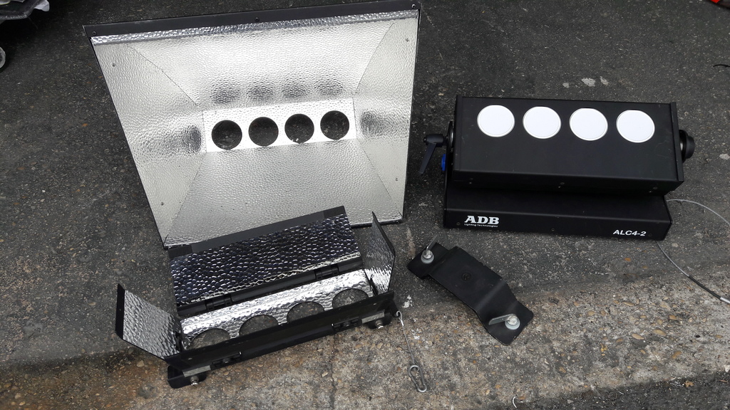 Used ADB ALC4-2 Modular LED RGB+W Lighting Fixture