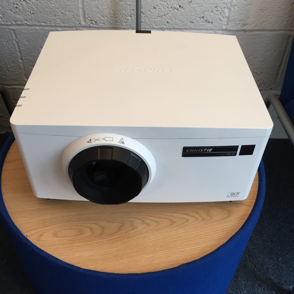 Christie DHD600-G Projector
