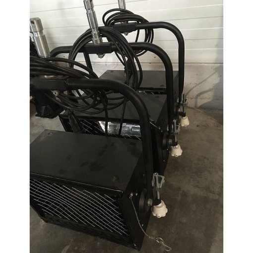 Used QuartzColor Iris 1 Lighting Fixture