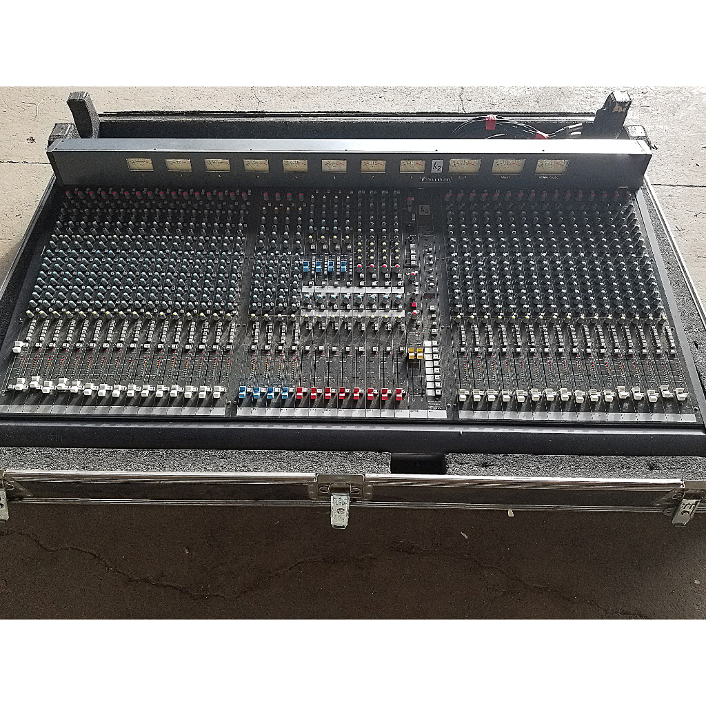 Soundcraft K2 32 ch