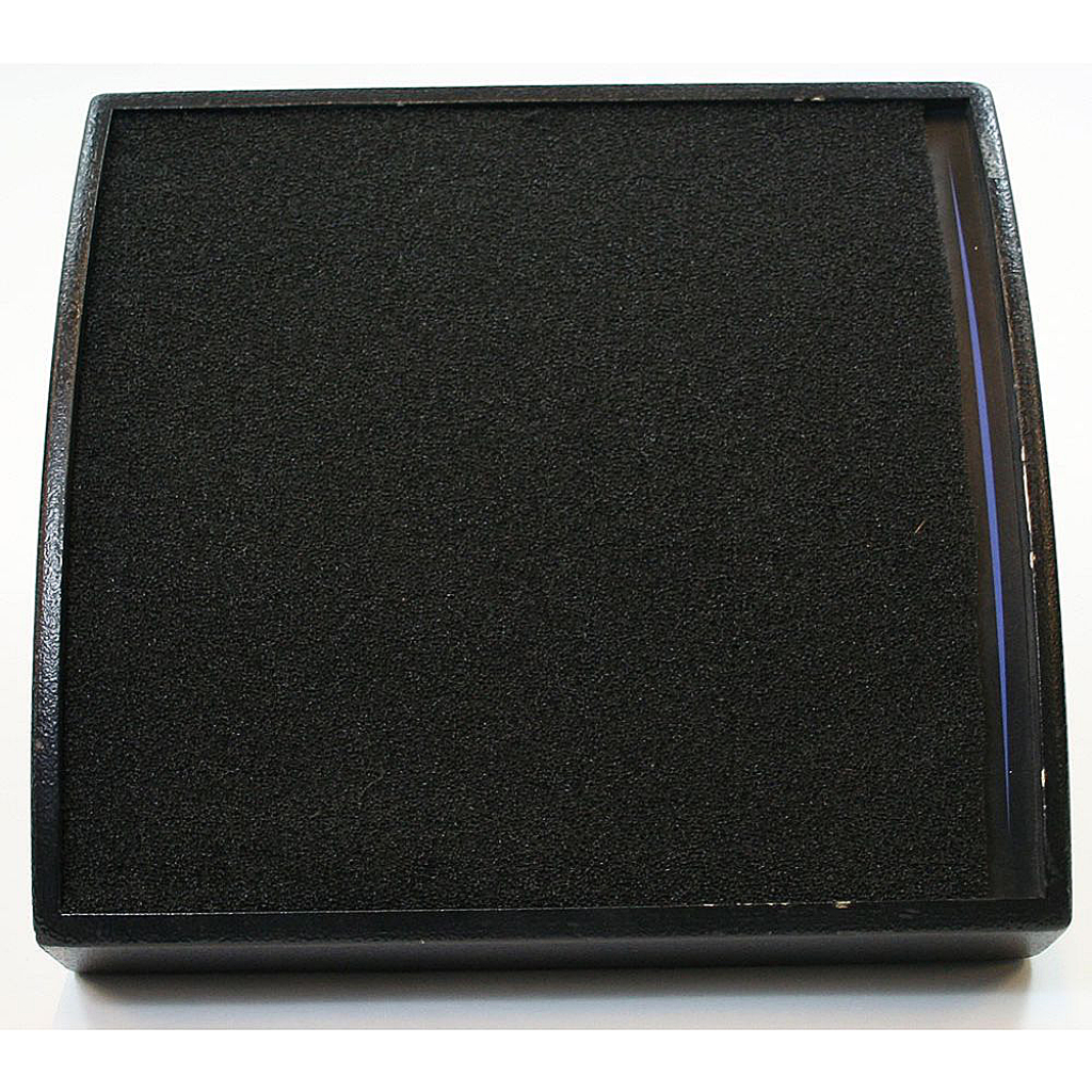 Used APG DS12S Stage Monitor