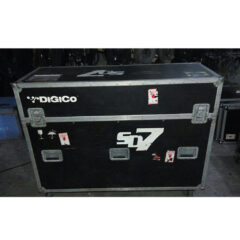 DiGiCo SD7 with DigiCo DiGiRack