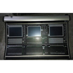 DiGiCo SD7 with DigiCo DiGiRack