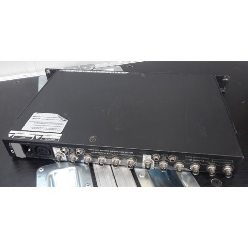 Shure UA845SWBE and UA870WB Package