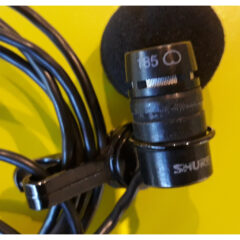 Shure WL185 Wireless Microphone Package (5)