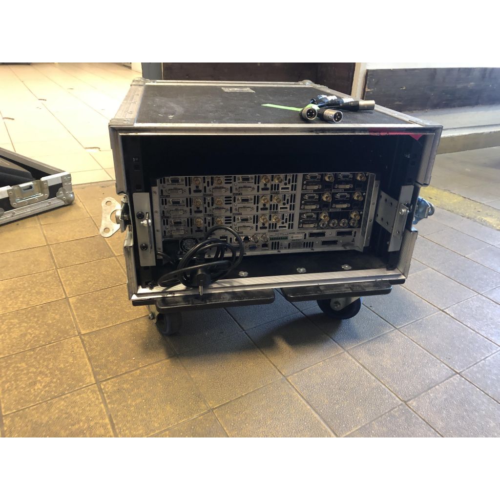 Analog Way Ascender 32