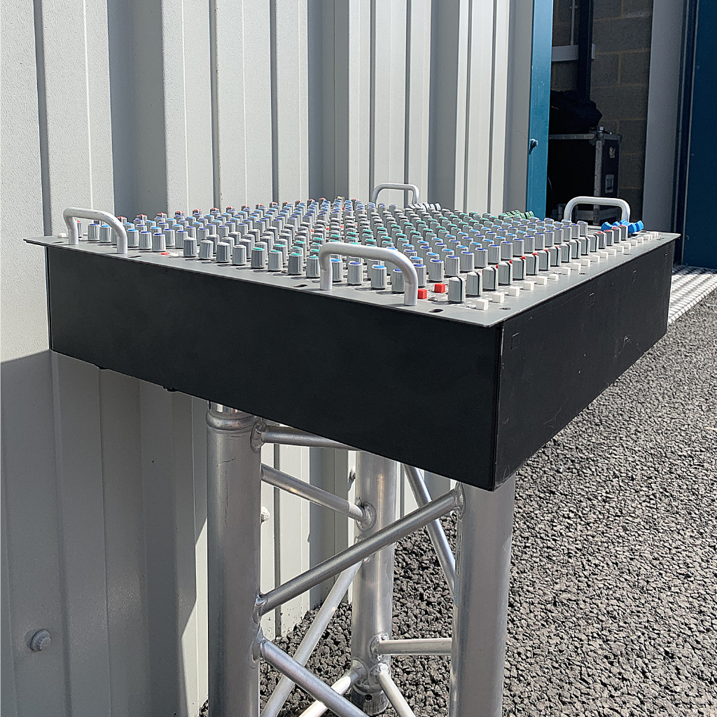 Crest Audio XRM X-Rack Rackmount monitor mixer