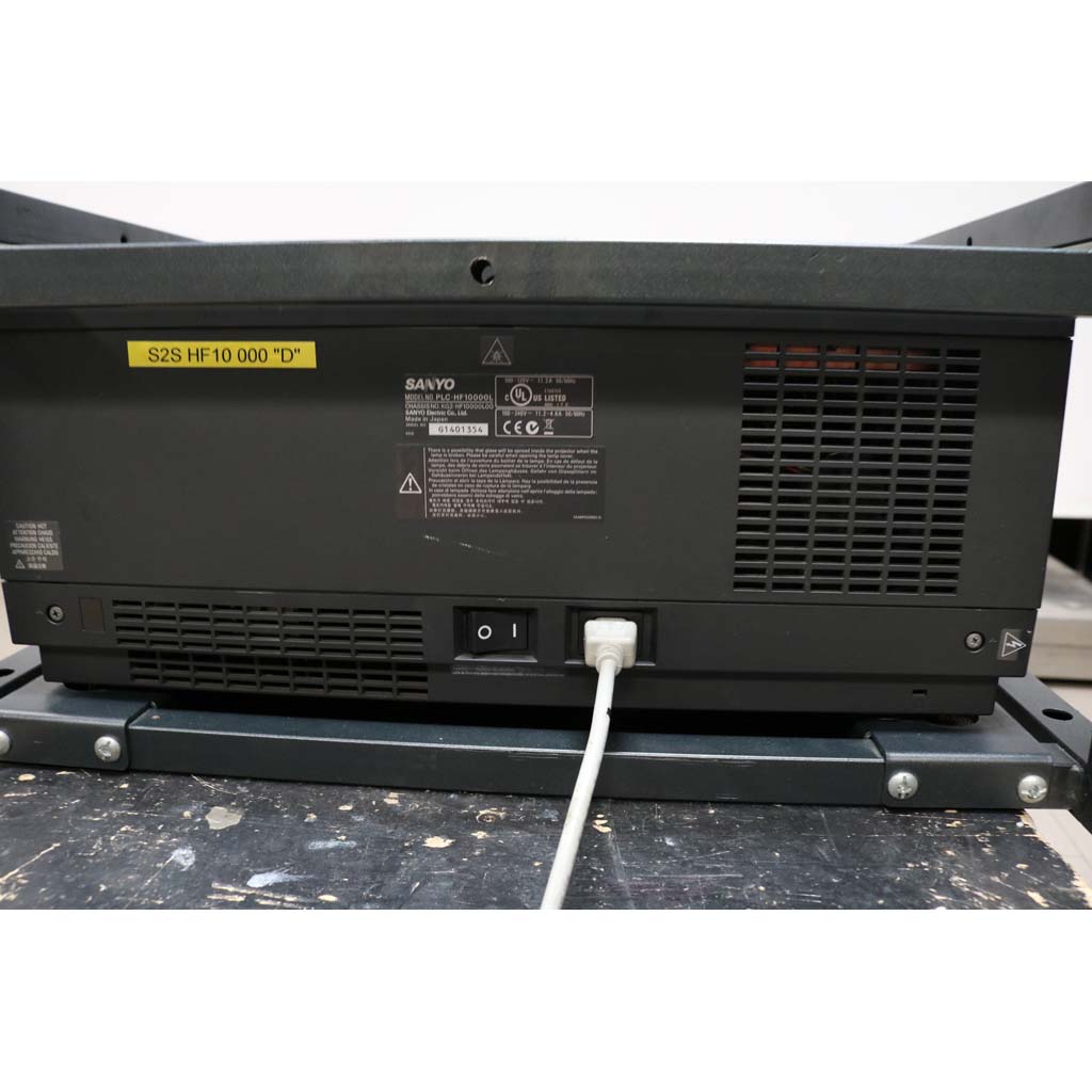 Sanyo PLC-HF10000L Projector