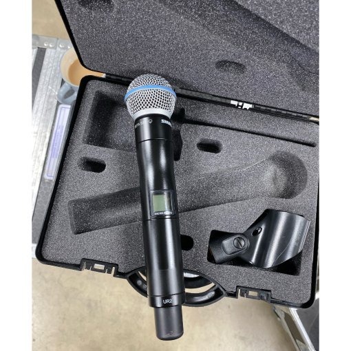 Shure UR4D+ Dual Receiver (Ch.38) 6-Way Kit