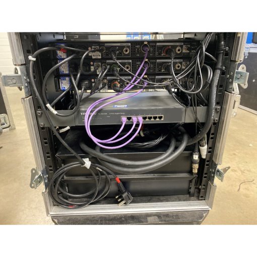Shure UR4D+ Dual Receiver (Ch.38) 6-Way Kit