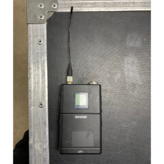 Shure UR4D+ Dual Receiver (Ch.38) 6-Way Kit