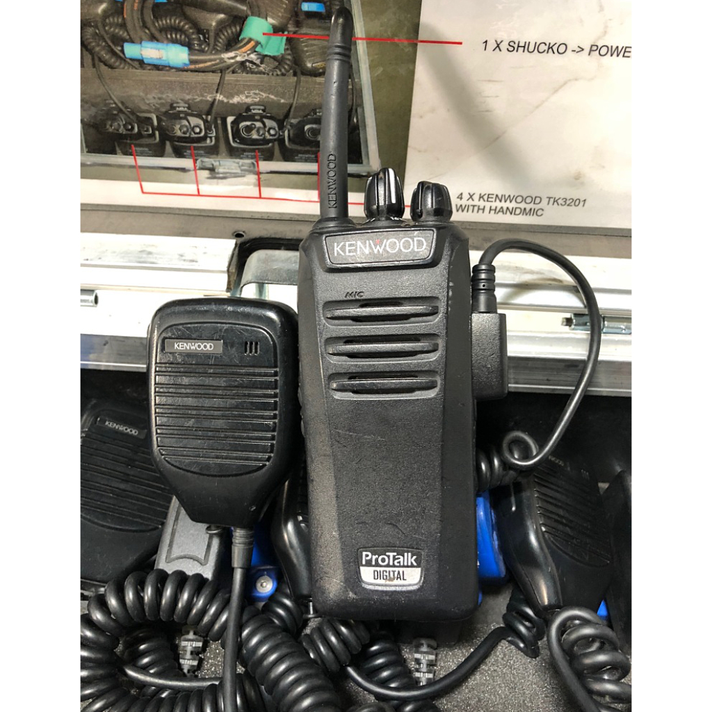 KENWOOD TK-3401 digital/analogue license free radio