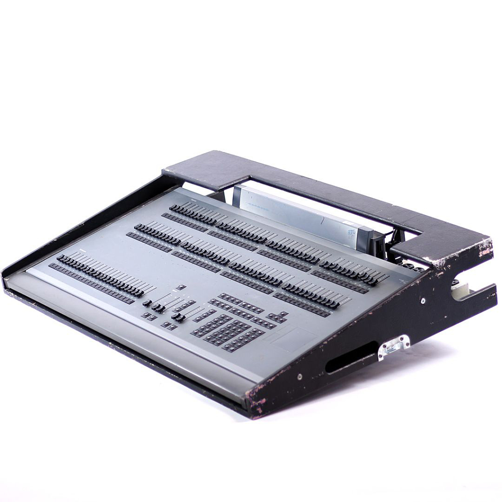 ETC Express 48/96 Lighting Console