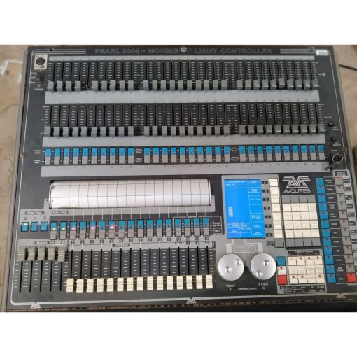 Avolites Pearl 2004 Lighting Desk