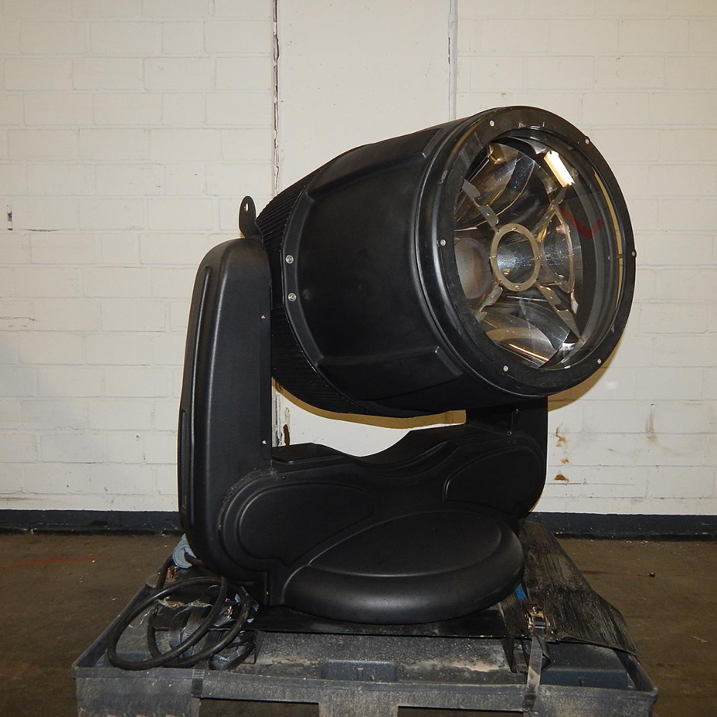 Space Canon IREOS PRO 7K Lighting Fixture