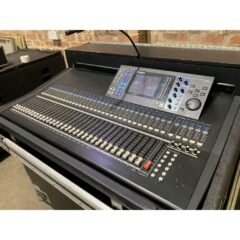 Yamaha LS9-32 Digital Mixing Console