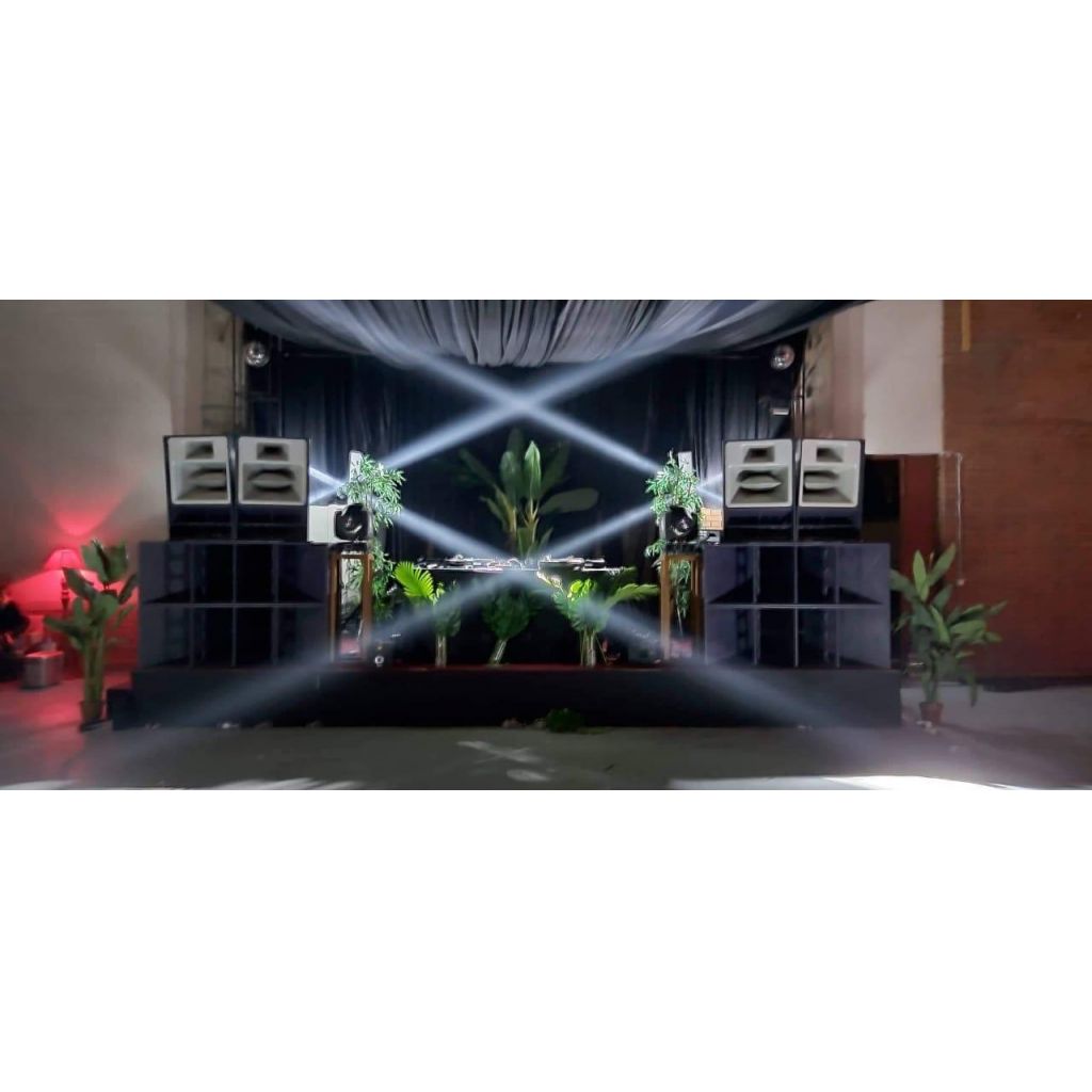 Funktion One F221 and Evo7T Audio System