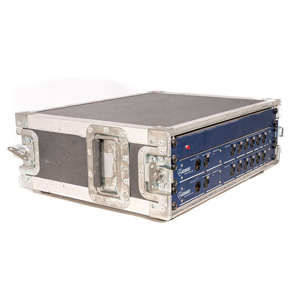 Dynatec XLR 5 P IN+LINK DMX Booster