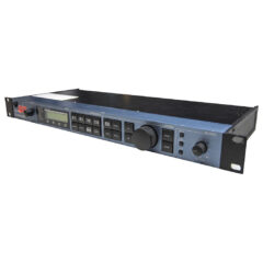 TC-Helicon VoiceWorksPlus Multi-Effect Processor