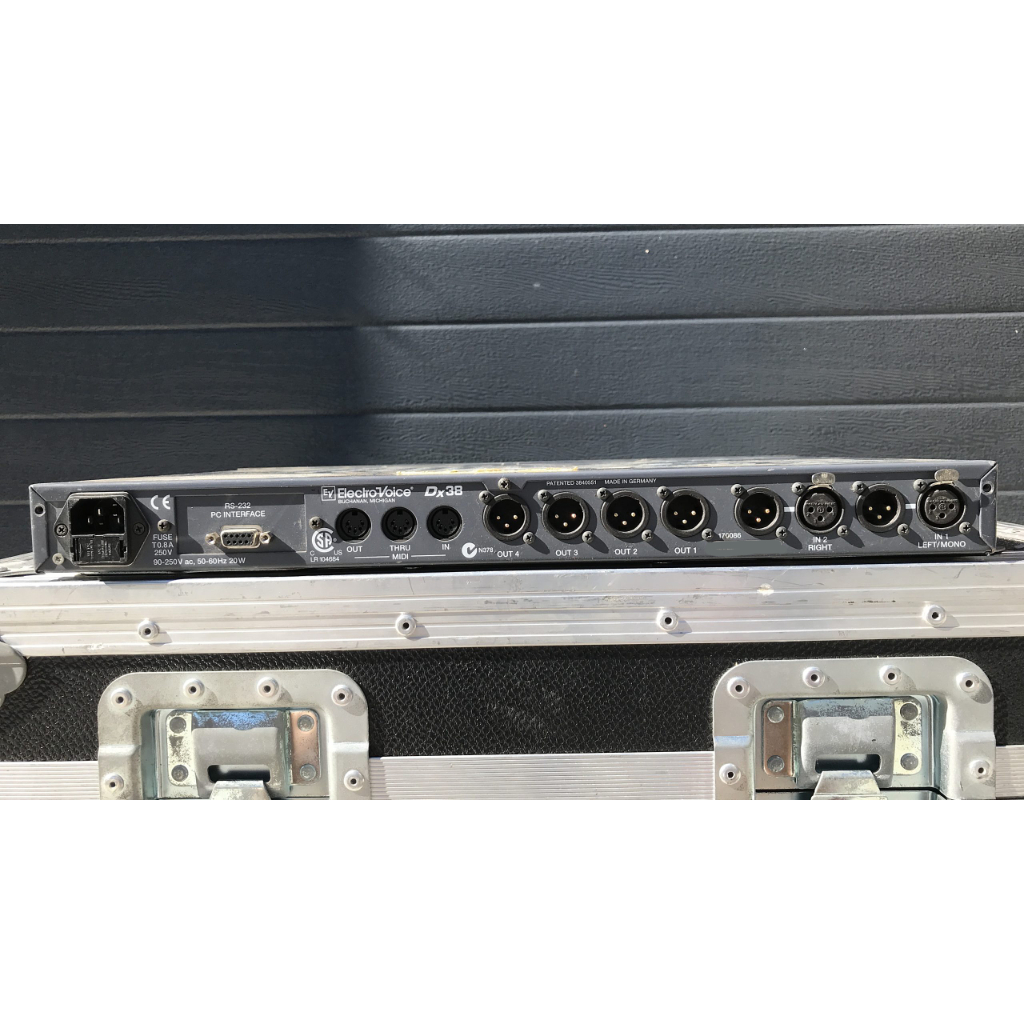Electrovoice DX38 digital sound system processor