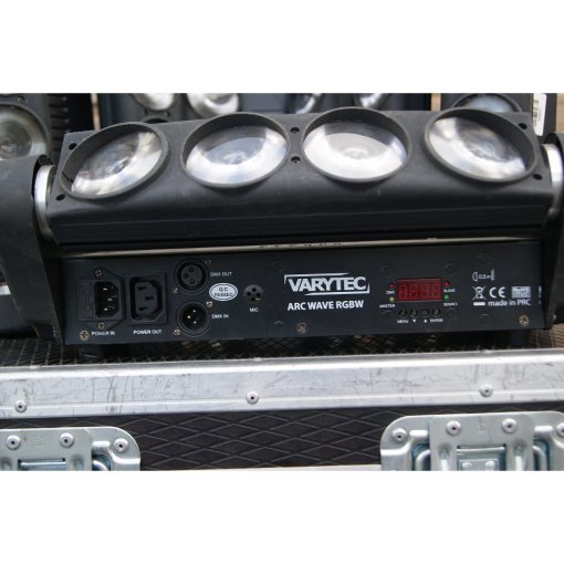 Varytec LED Arc Wave RGBW 8 x 10 W Lighting Fixtures