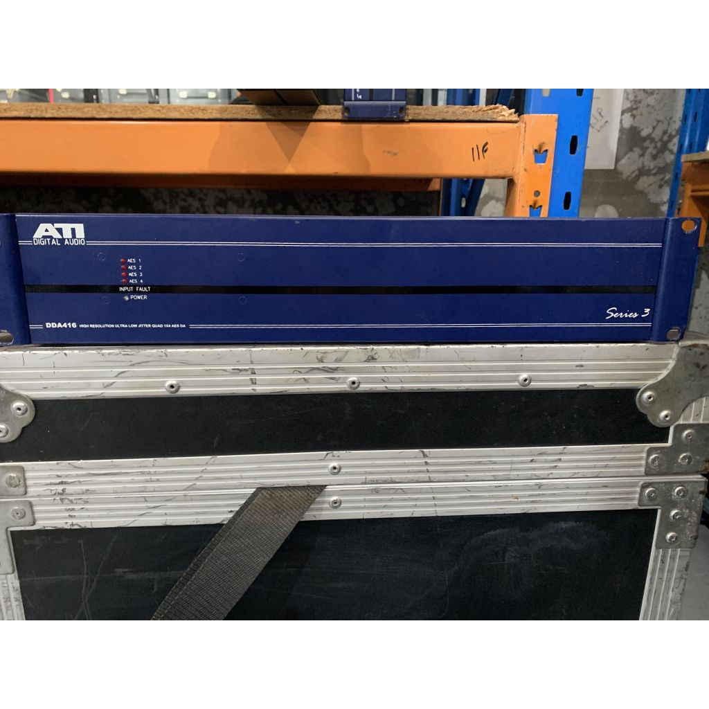 ATI Audio DDA416 High resolution, low jitter quad 1X4 AES split boxes