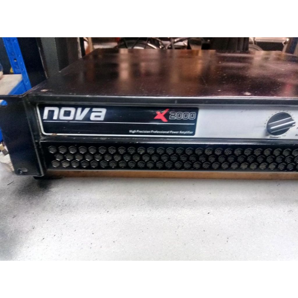Nova X 2000 Amplifier