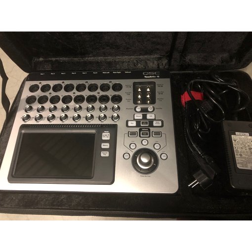 QSC TouchMix-16 Compact Digital Mixer