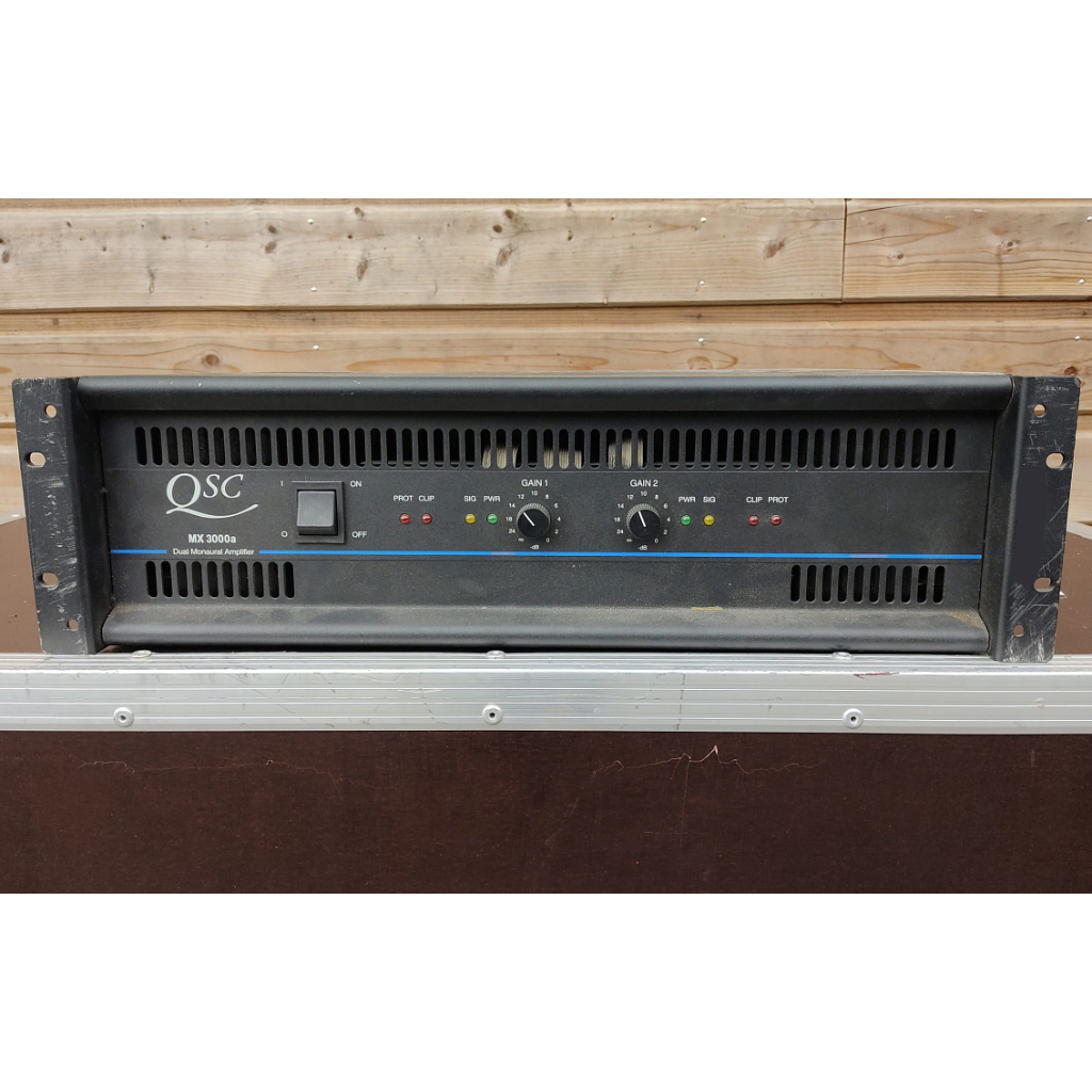 QSC MX3000a Power Amplifier