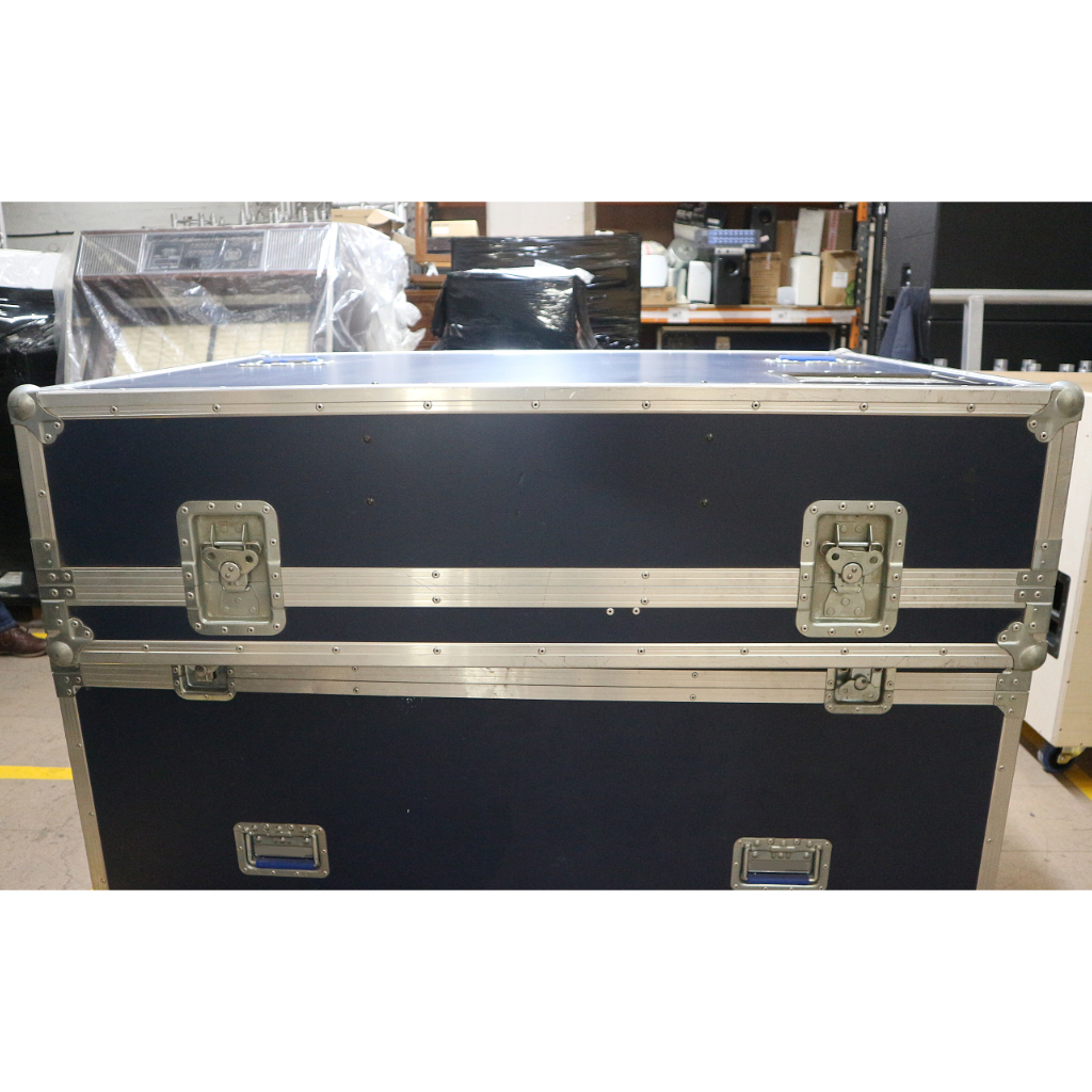 Allen & Heath GL2800M Dedicated Monitor Console