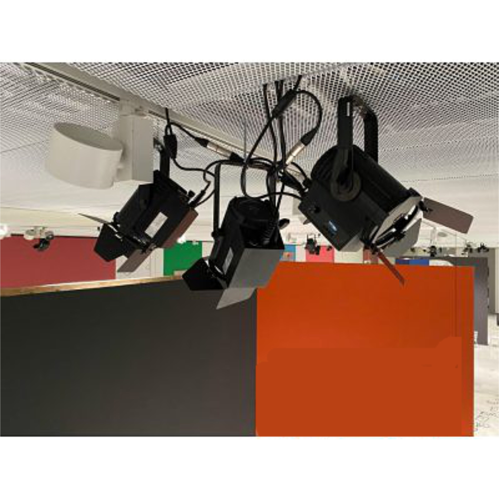 Prolights MINIECLFRFC FRESNEL 15-75° Lighting Fixtures