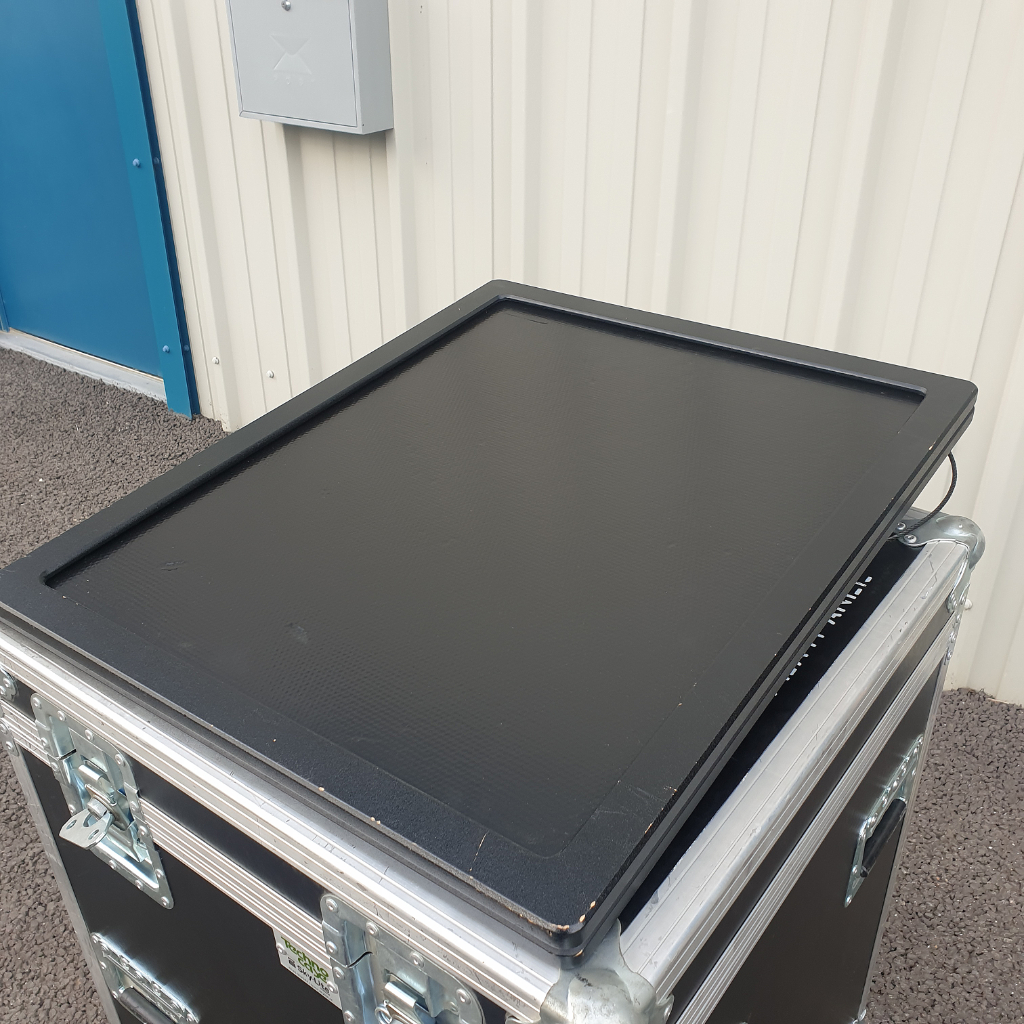 Carlsbo NLightN Flatpanel Speakers
