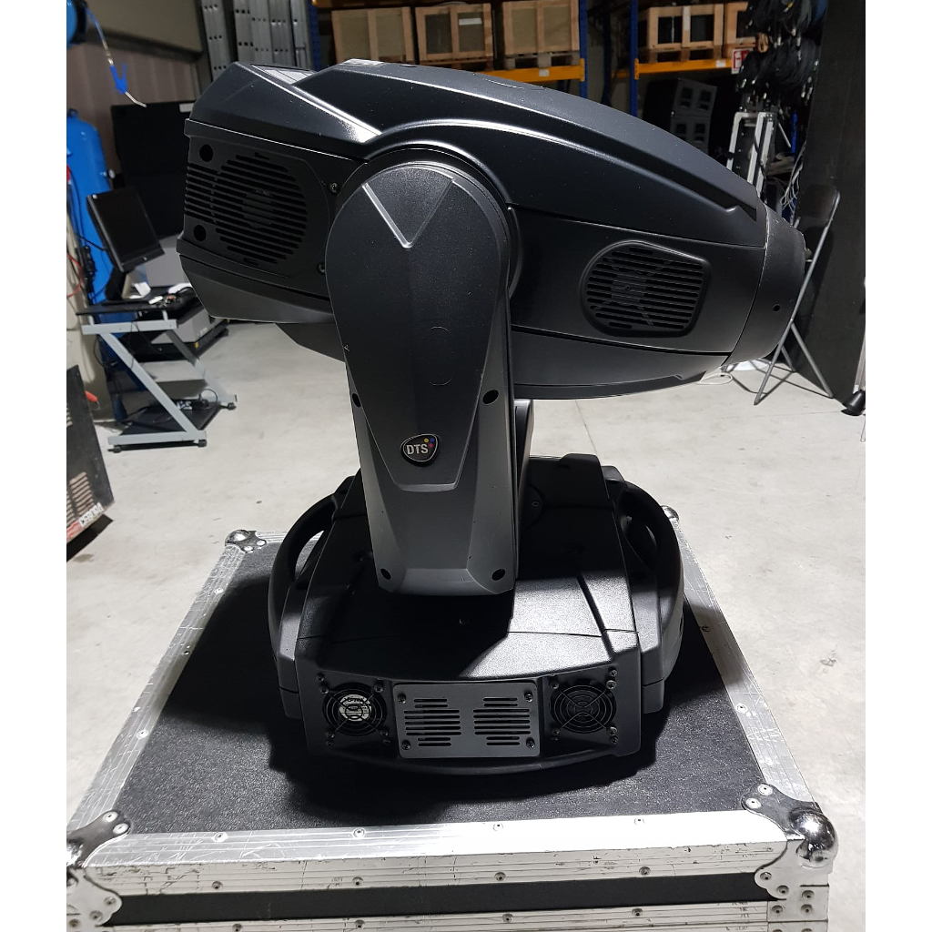DTS XR3000 Spot CMY