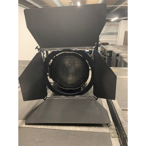 Arri Studio 2000w PO Fresnel (Black) Lighting Fixtures