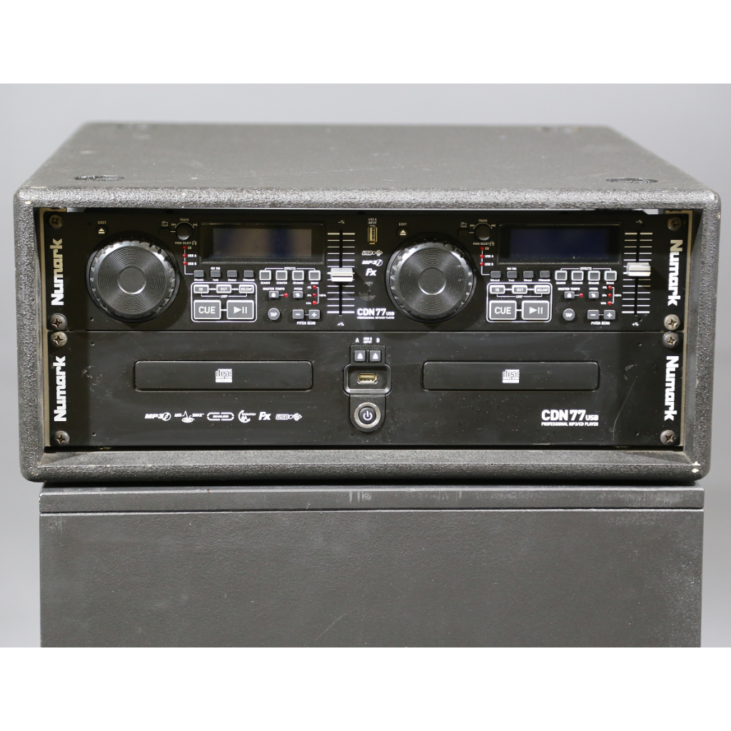 Numark CDN77usb Dual USB and MP3 CD player