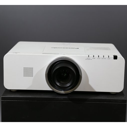 Panasonic PT-EZ570E LCD Projectors