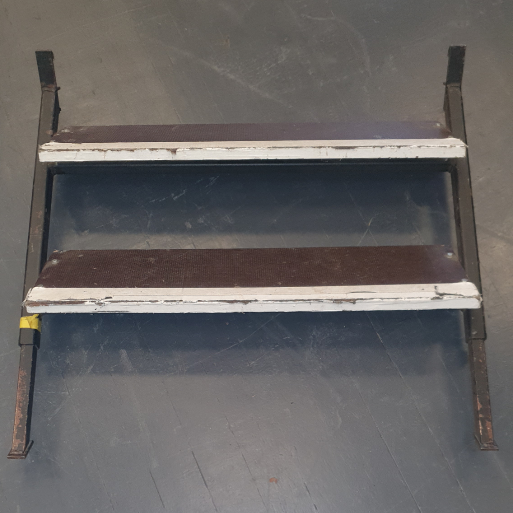 RATstands 2000mm x 1000mm Aluminium Platform Package (32)