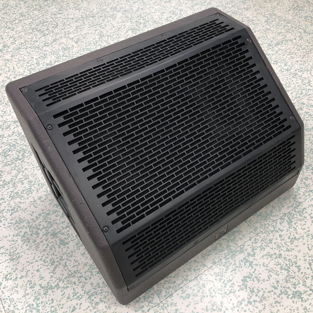 L-Acoustics 115FM monitor speaker
