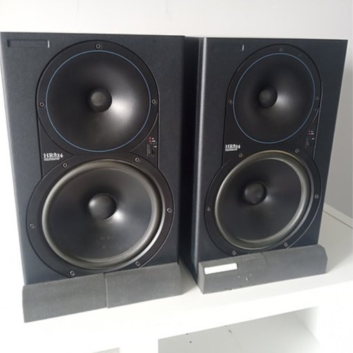 MACKIE HR824 Studio Monitor
