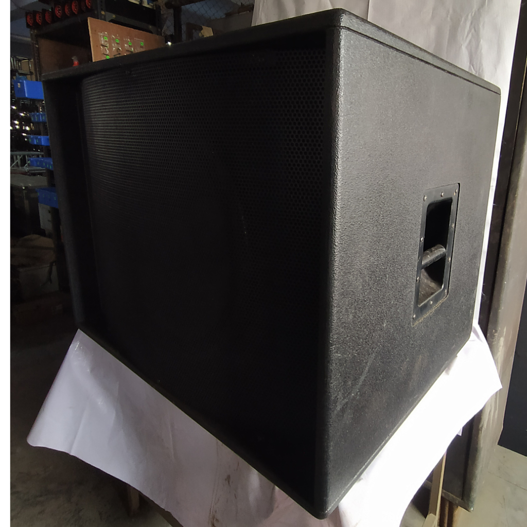 dB Technologies Opera 118 Subwoofer