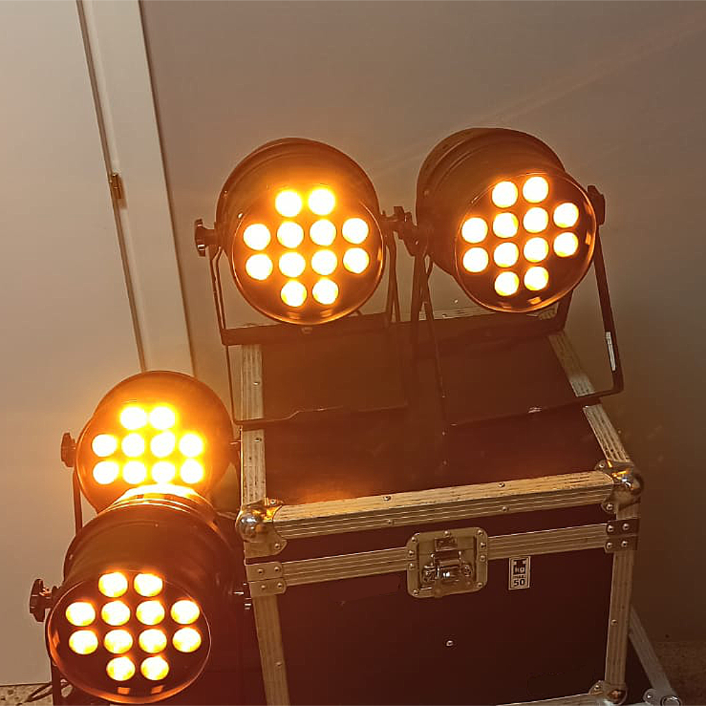 Eurolite LED PAR-64 HCL 12x10W Set