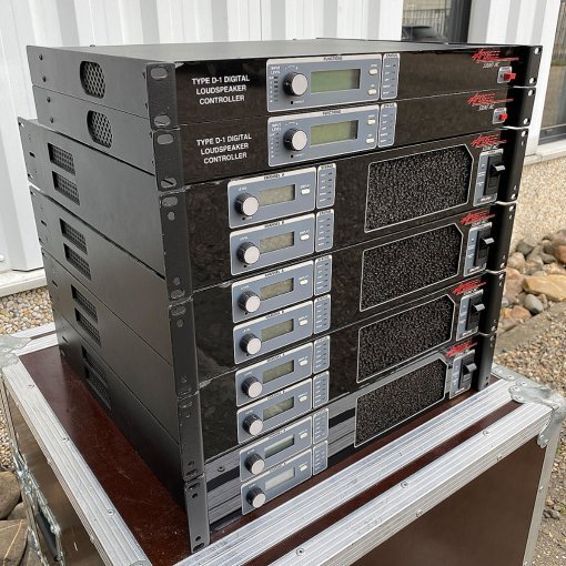 Apogee AE-6NC bi-amped stage monitor Set (4)