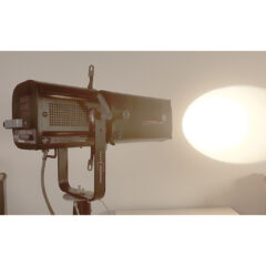 Robert Juliat 614SX, 1000W Lighting Fixture
