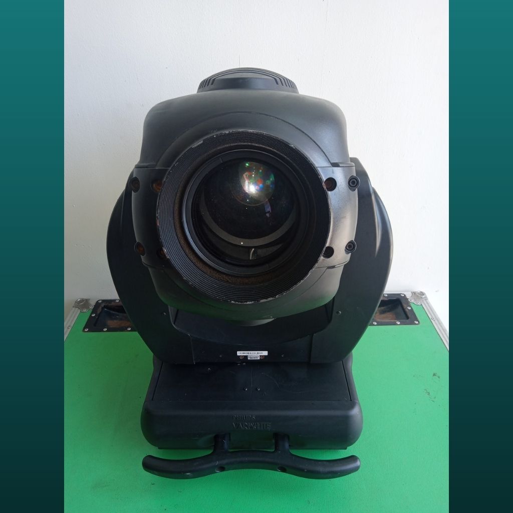 Vari-Lite VL3015 Spot Lighting Fixture