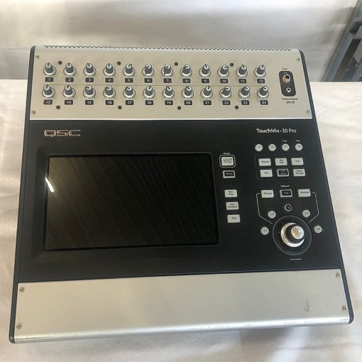 QSC TOUCHMIX-30 PRO Digital Mixer