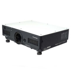 Panasonic PT-D5700E Projector