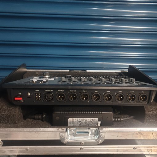 QSC TouchMix-16 Compact Digital Mixer